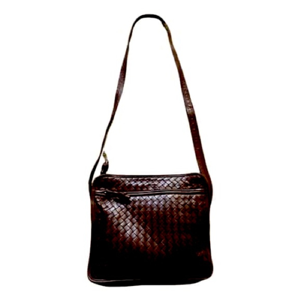 Vintage BOTTEGA VENETA CrossBody Soft Leather Intrecciato Bag in Chocolate Brown